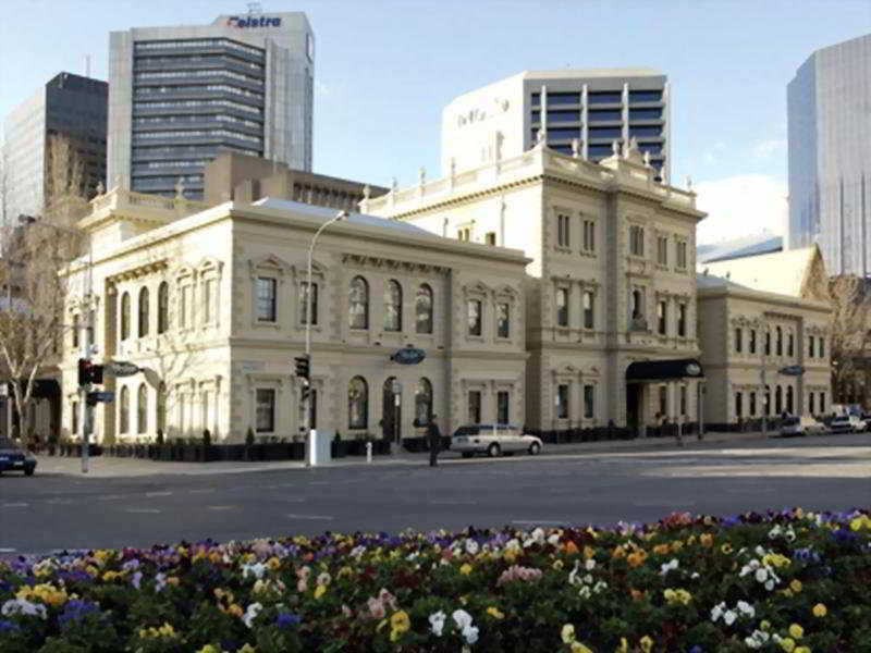 Adina Apartment Hotel Adelaide Treasury Exterior photo