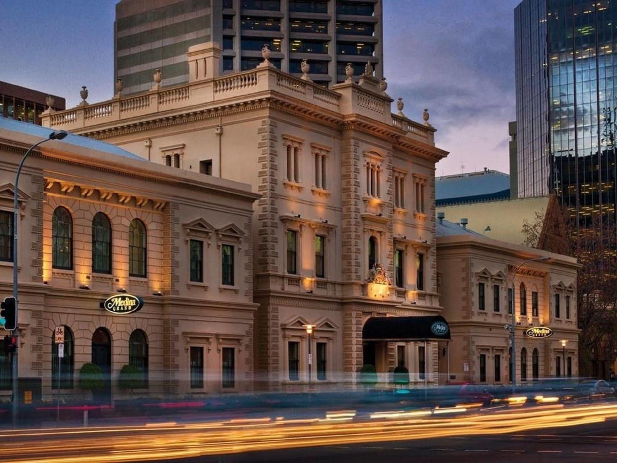 Adina Apartment Hotel Adelaide Treasury Exterior photo